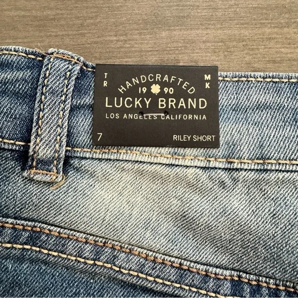 Lucky Brand girls faded denim Rile Shorts cuffed hem size 7 NWT $58 - Picture 6 of 11